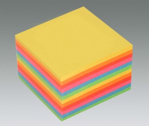 Kockatömb 8x8x5 cm ragasztott intenzív színek