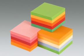 Kockatömb 9x9x6 cm ragasztott intenzív színek